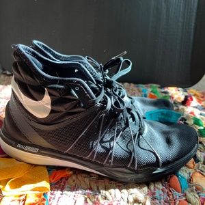 Nike training Dual Fusion Hit